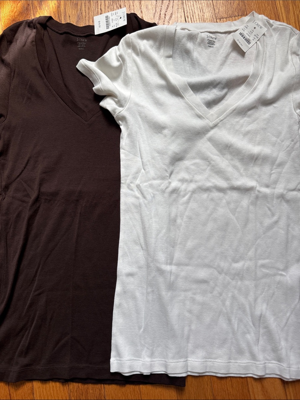 J. Crew Women’s' Short Sleeve V-Neck Tees in White and Dark Brown,NWT
